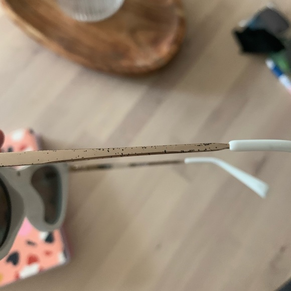 Le Specs Enchantress Cat-Eye Sunglasses in White + Gold - Size: 50-19-140 - Picture 5 of 5